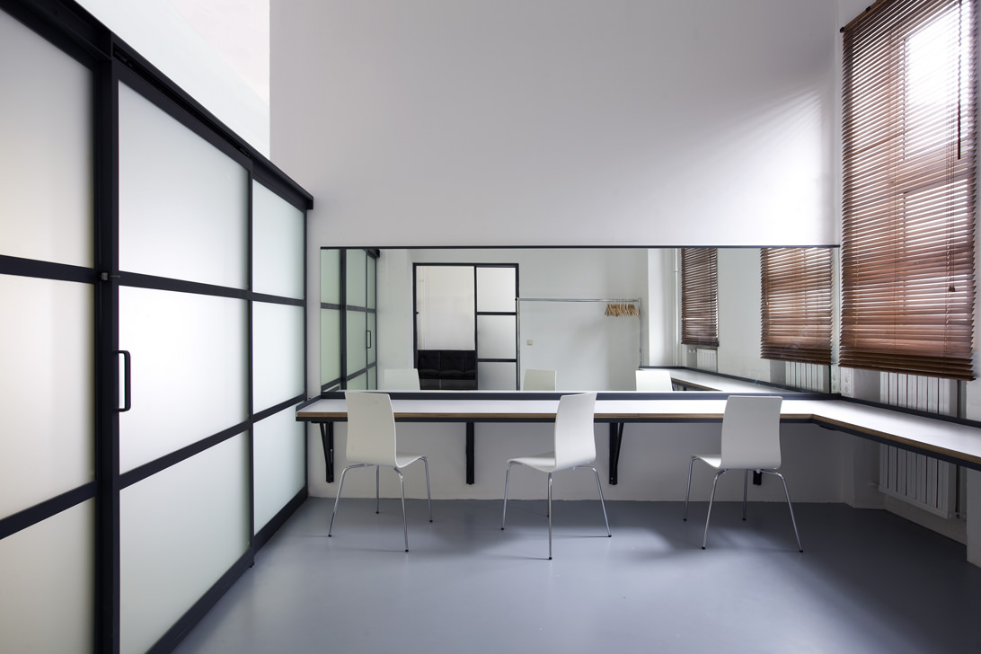 Mietstudio München Schalterhalle